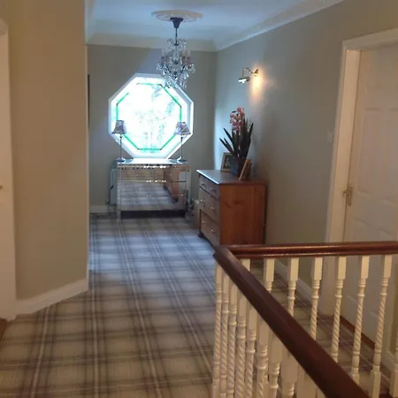 Oda ve Kahvaltı Arden *