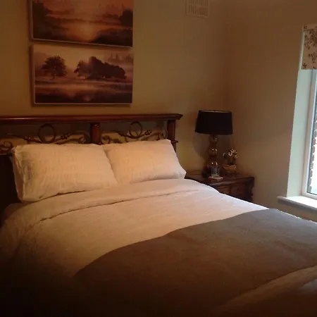 Oda ve Kahvaltı Arden *